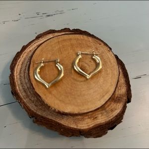 Vintage Gold Heart Hoops